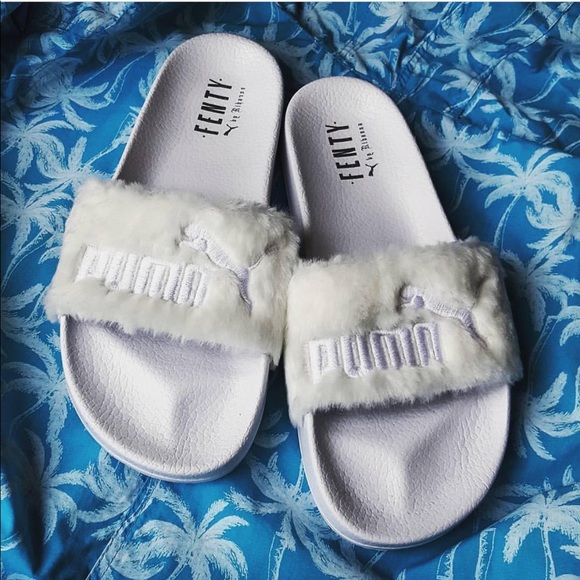 AUTHENTIC FENTY X PUMA SLIDES - Picture 3 of 8